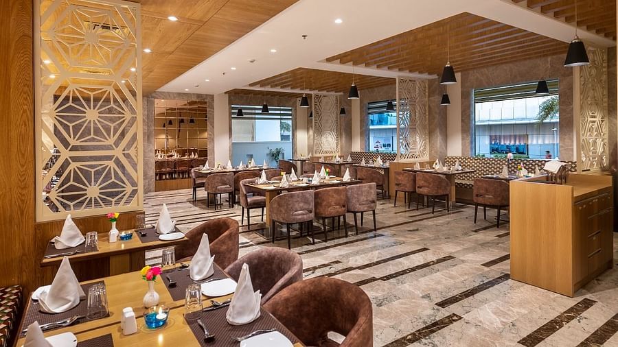 RESTAURANT 3