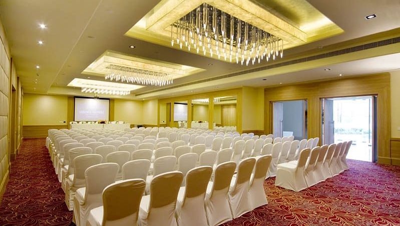 Banquets Radisson Hyderabad Hitech City Hyderabad 8