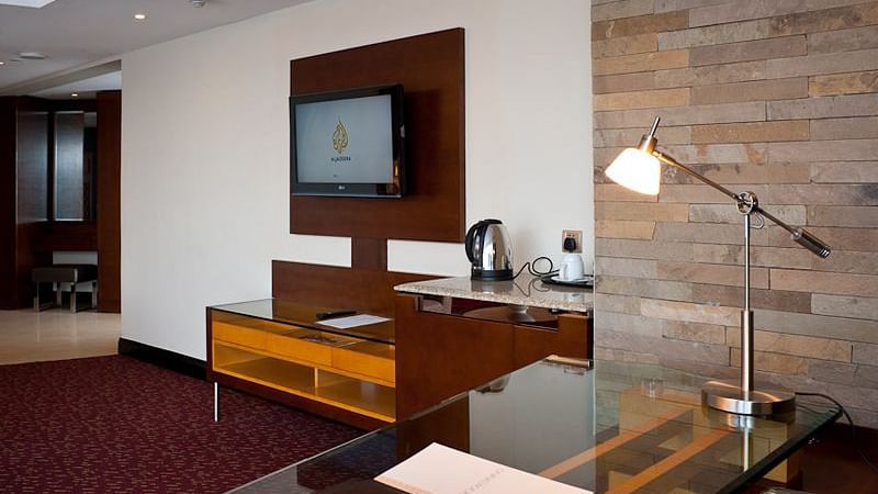 Executive Suites - TV area