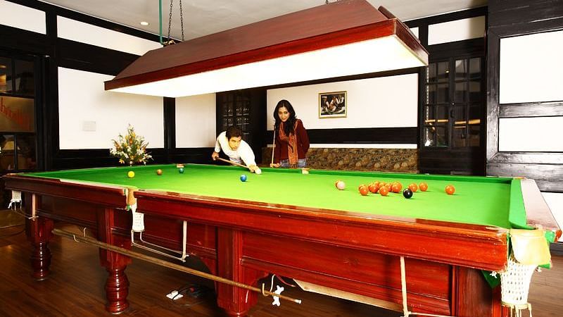guests playing snooker at The Retreat Club