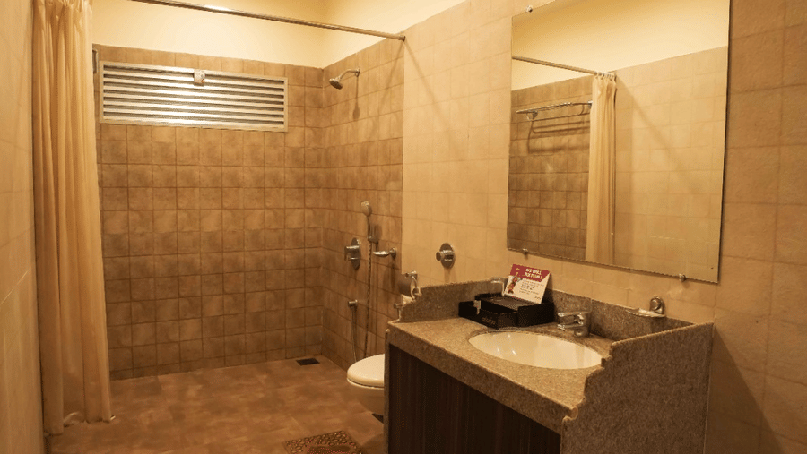 WhatsApp Image 2025-10-28 at 4.45.35 PM (1)