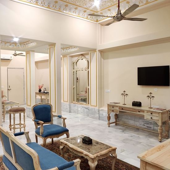 Room Type - Maharani Suite - 13