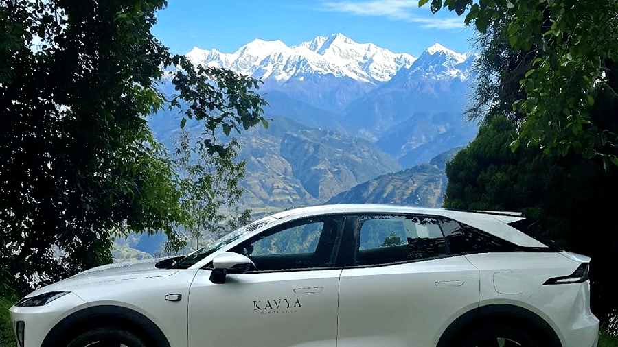 Panoramic Himalayan mountain views from Kavya Himalayas in Nagarkot, Nepal