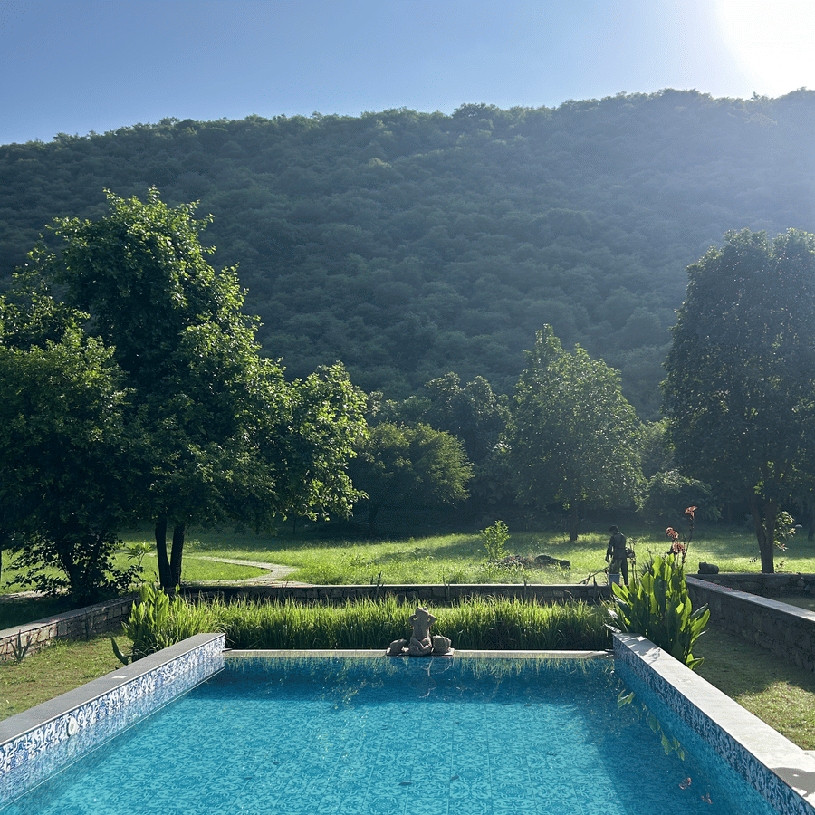 16-Pool - Evening Shot-7