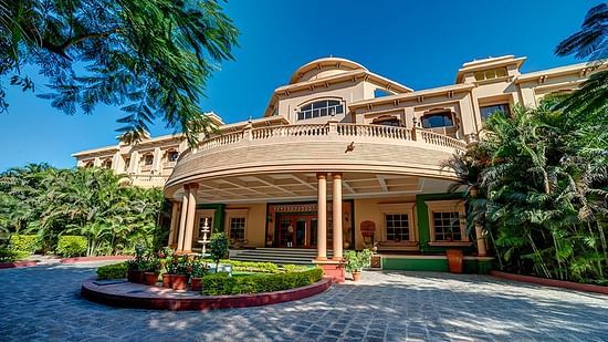 Building Exterior of Renest Shraddha Inn Shirdi.