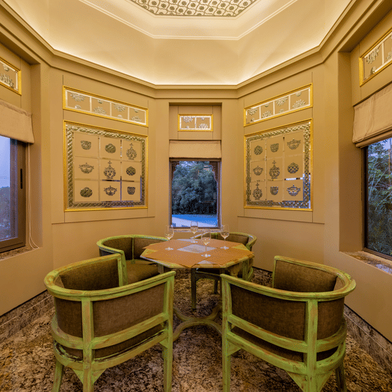 2-Manvar - Bar -  Restaurant - Umaid Palace-Restaurants near Chand Baori,Abhaneri-5