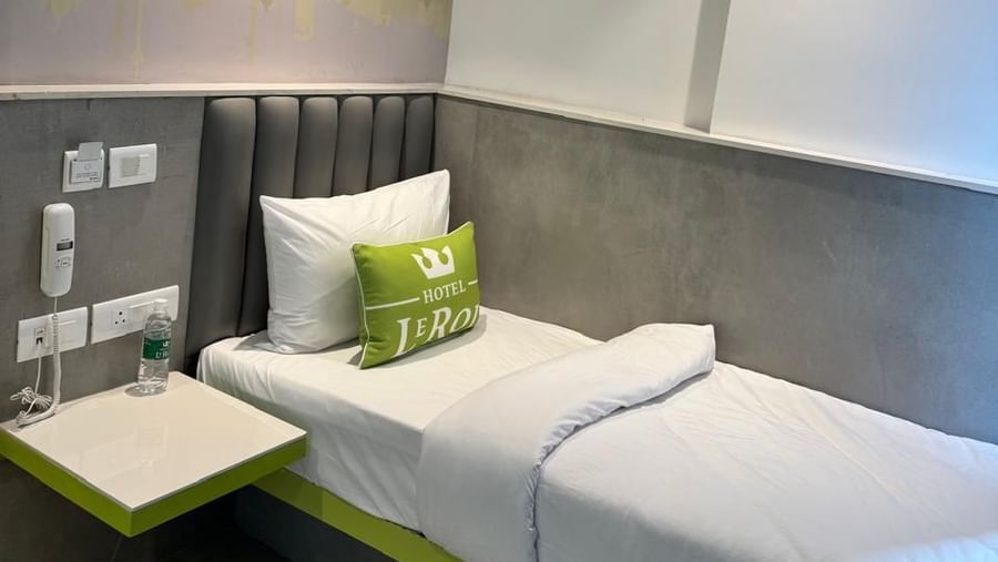 Picture featuring the interior side angle view of Single Deluxe room - Hotel Le ROI Express, Karol Bagh
