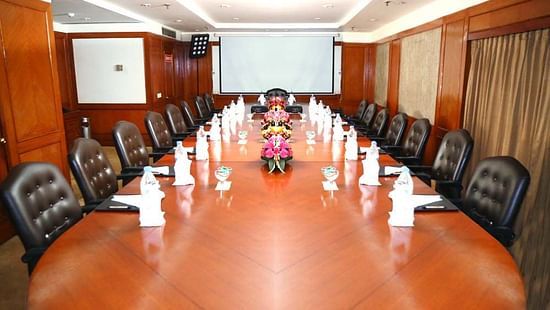 The Monarch, The Bristol Hotel Gurgaon, Boardroom in Gurgaon 3