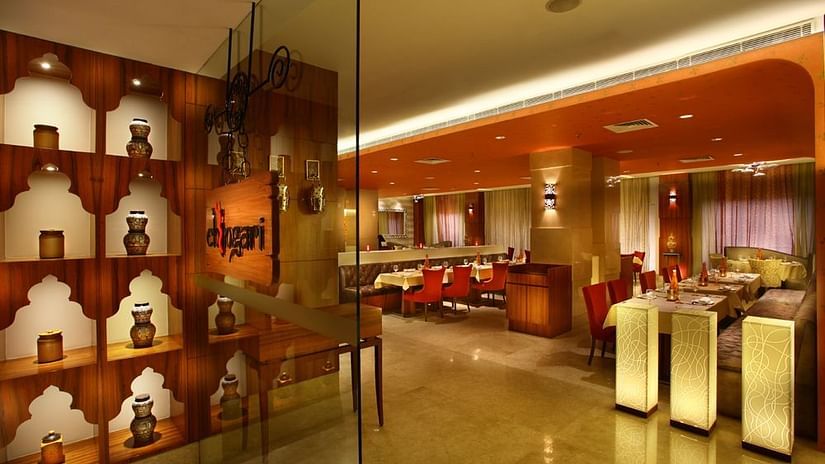 Chingari-Indian Restaurant Park Plaza East Delhi 3