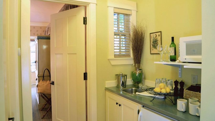 Main Street Kitchenette