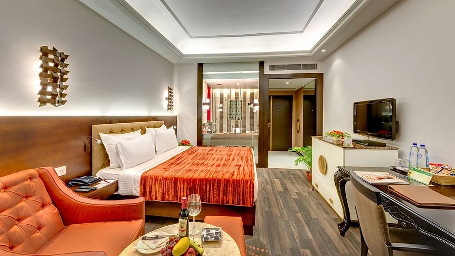 5 COLONY PREMIUM ROOM,  HHI Kolkata, Luxury hotel in Kolkata