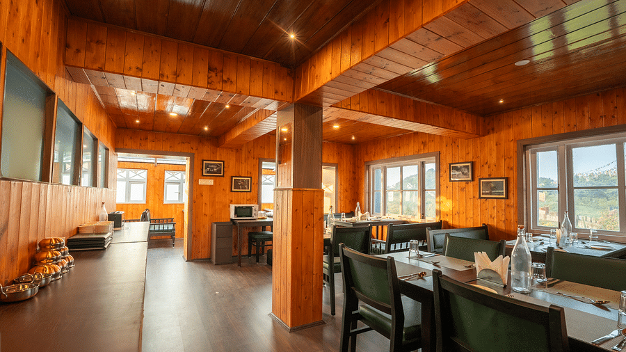 Poshtel dining edited