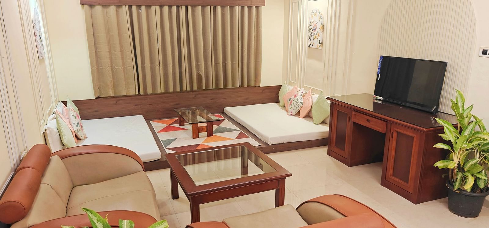 Aviary View Suite1