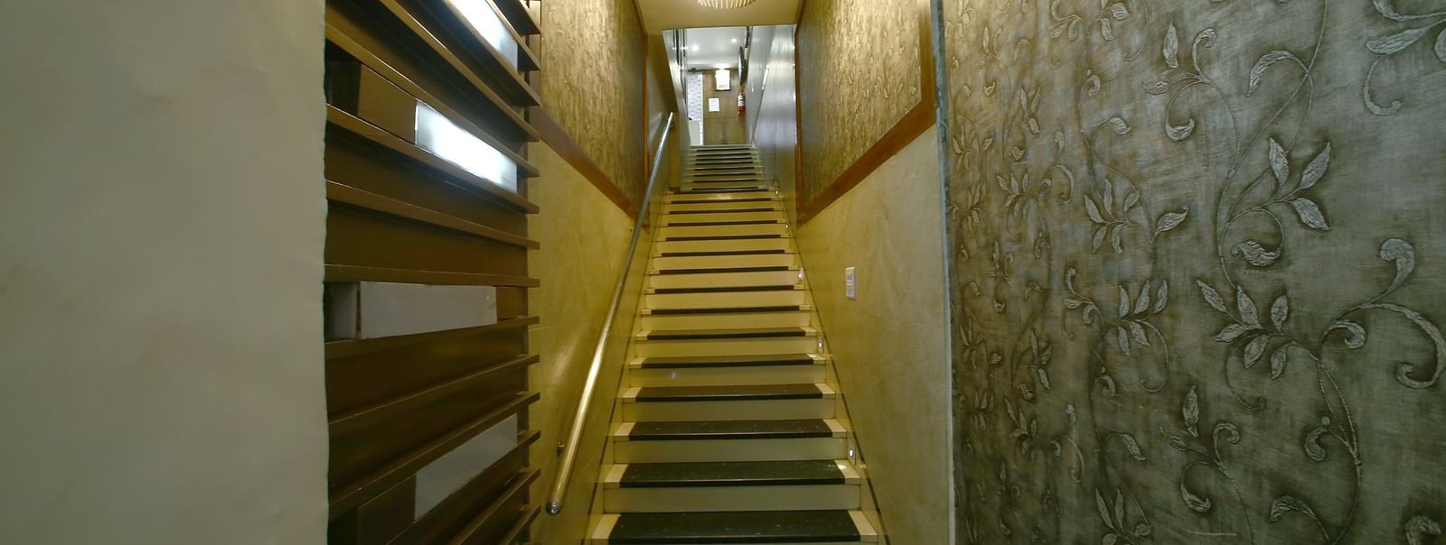 staircase of hotel emerald, chandigarh