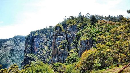Holiday Home Resort,  Kodaikanal Kodaikanal Pillar Rocks