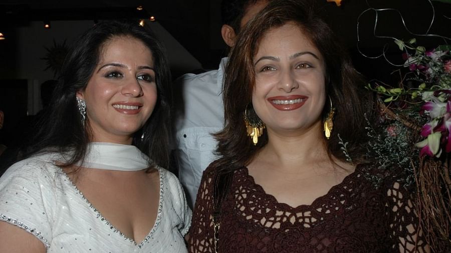 two indian women celebrity posing for a picture - IOSIS Spa & Wellness