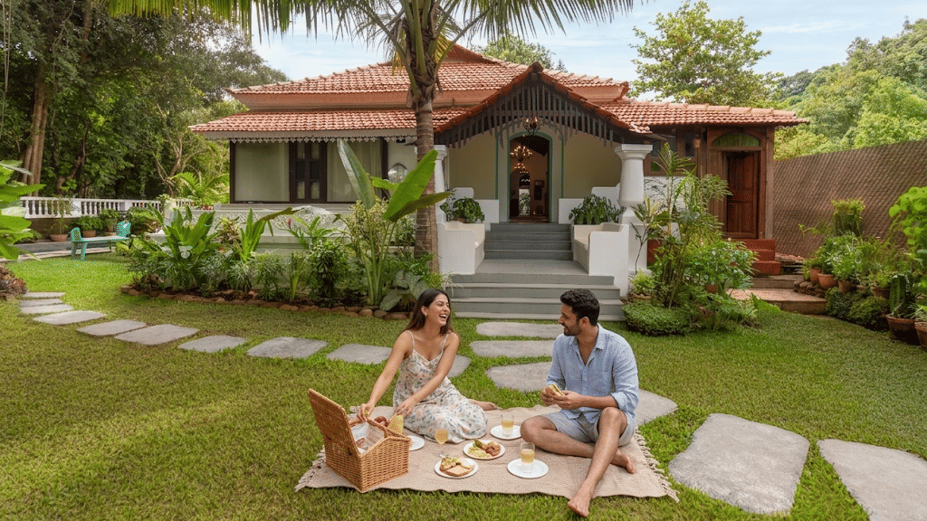 couple stay in ucassaim