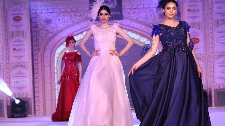 models walking the fashion ramp - Buena Vista Luxury Garden Spa Resort 2