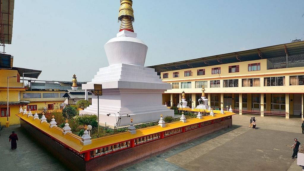 Do Drul Chorten Monastery 61ca071e