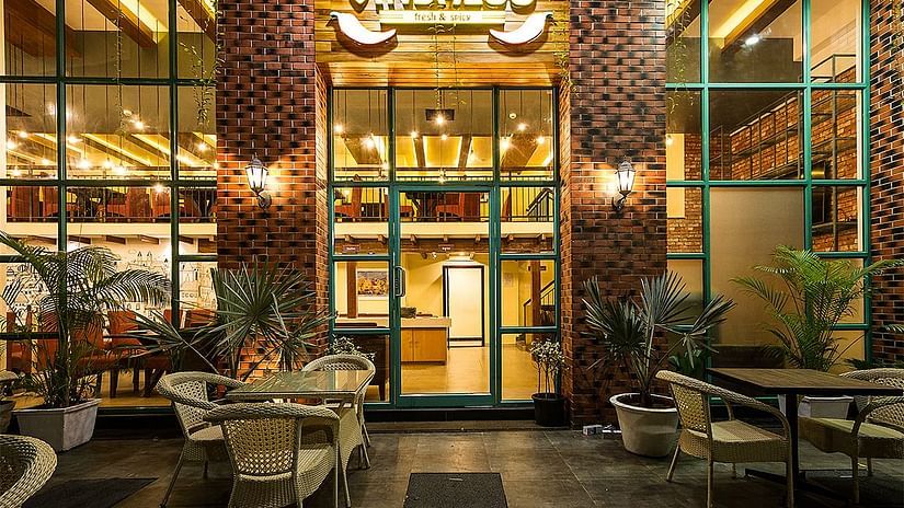 Rosetum Anjuna - An overview to the entrance to Vindaloo Restaurant.