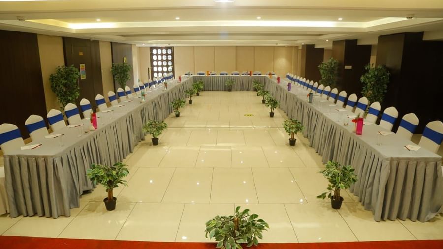 U-shaped seating arrangement in  banquet hall at The Hamuse Hotel, Kodaikanal