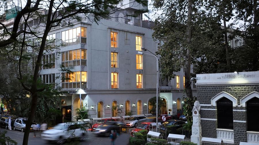 Exterior view of Hotel Diplomat in evening