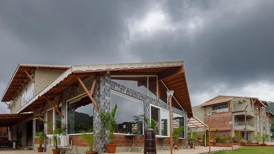 reosrt outside view - Mastiff Grand La Villae Resort, Lonavala
