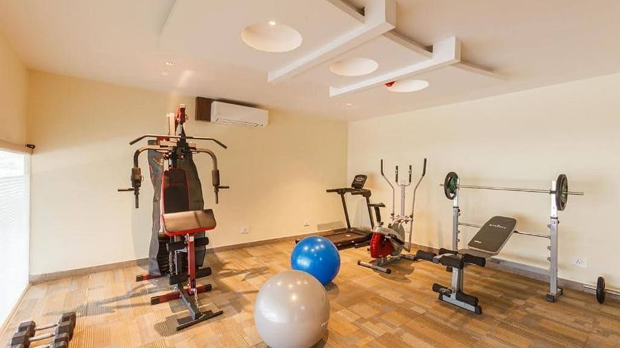 Fitness are with all modern equipement - Mastiff Select, Bidar
