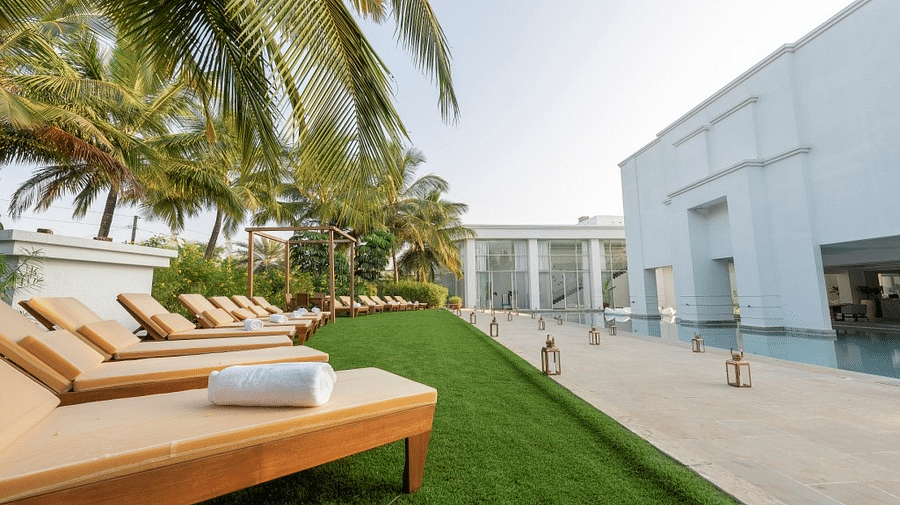 Cabana Cove Rooms - Mansion House, Alibaug