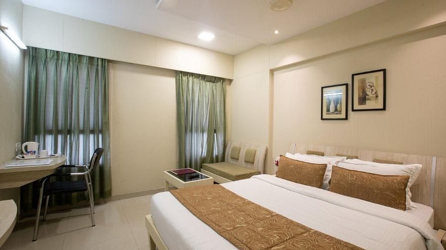 Business hotel in Ankleshwar 2C rooms in Ankleshwar 2C  Restaurants in Ankleshwar 2C Seminar halls in Gujarat 2C Wedding venues in Ankleshwar 2C GujaratVAT 7484