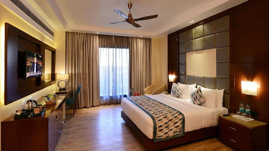 interior of the well-appointed rooms at Ananta Pushkar