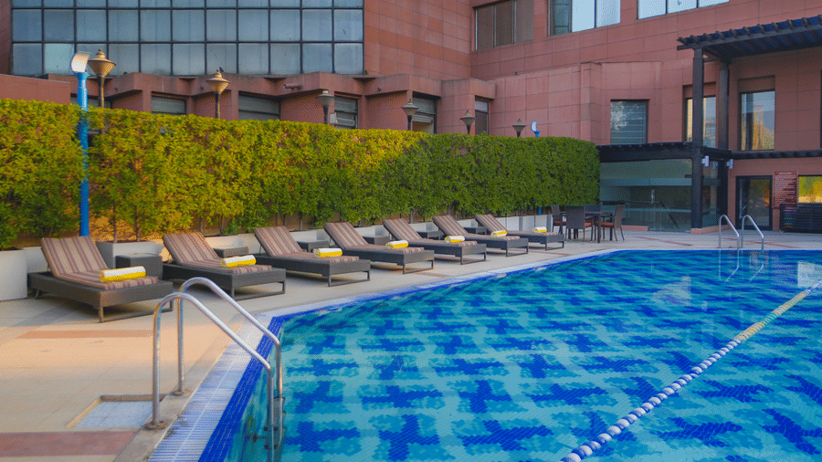 pool new