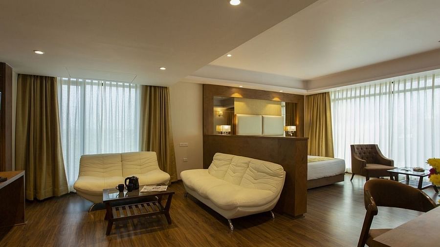 Presidential Suite With Bath Tub