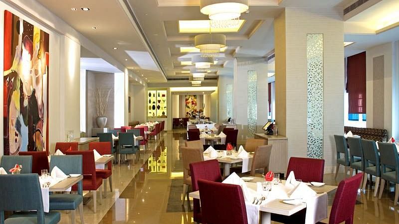 Cascade Radisson Hyderabad Hitech City Hyderabad 3