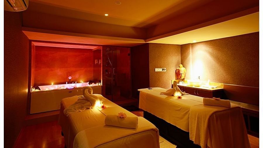 Two massage tables at Couple's Spa Room at Couple Spa Room at IOSIS Spa & Wellness