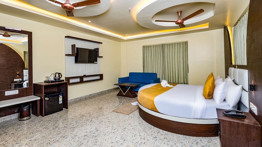 Honeymoon Suite (5)