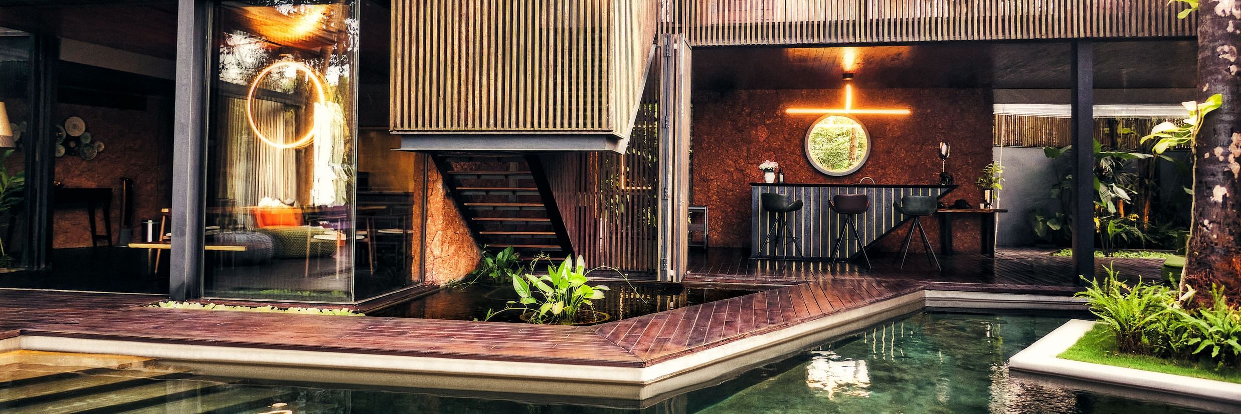Exterior building view with the pool vsdrej