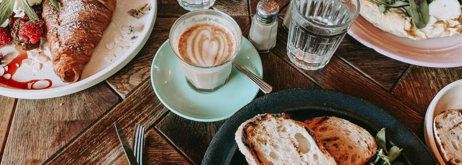 kate-darmody-YNZHMPY6kkE-unsplash