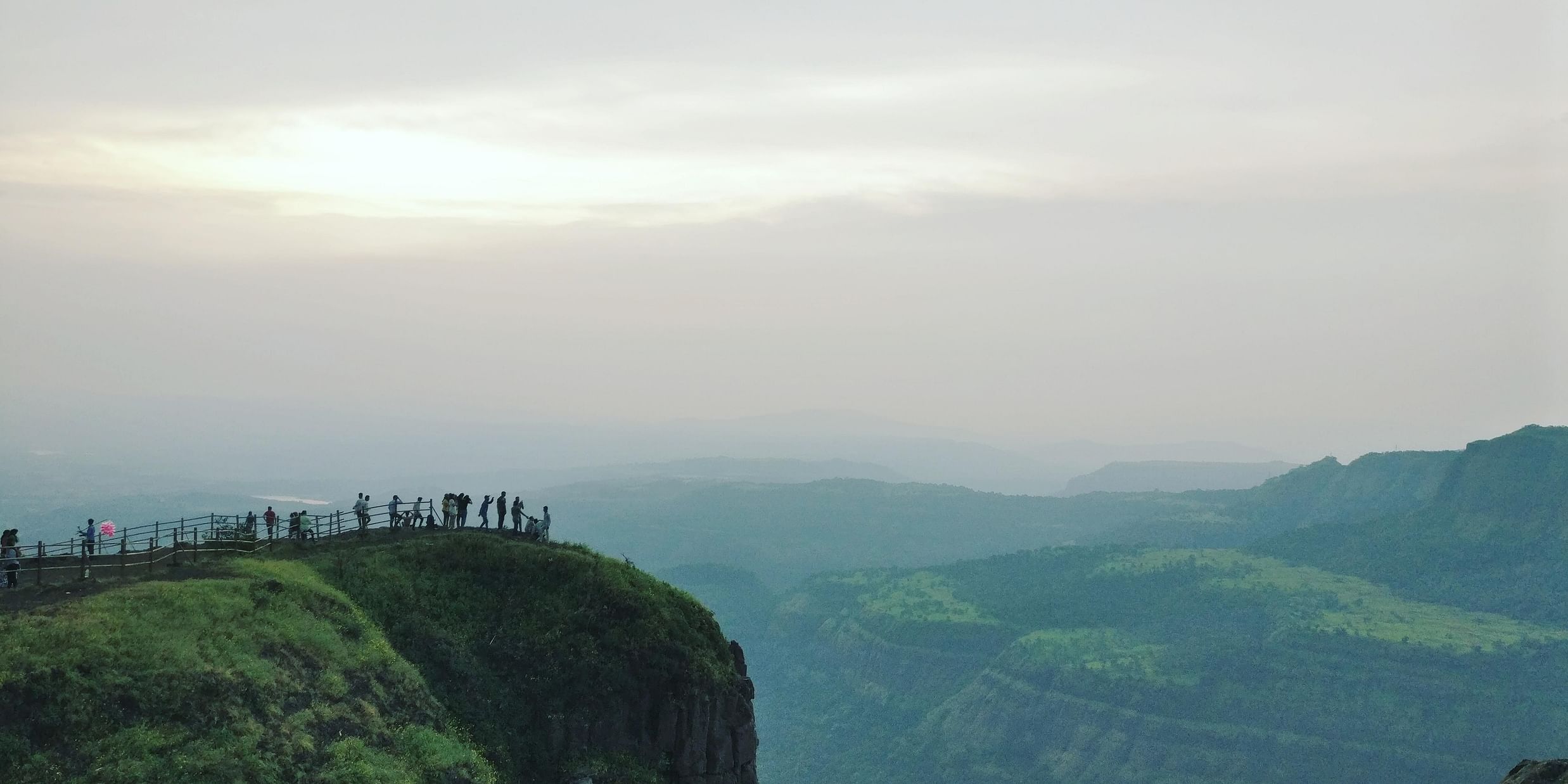 animesh-das-HM68gz83c5o-unsplash