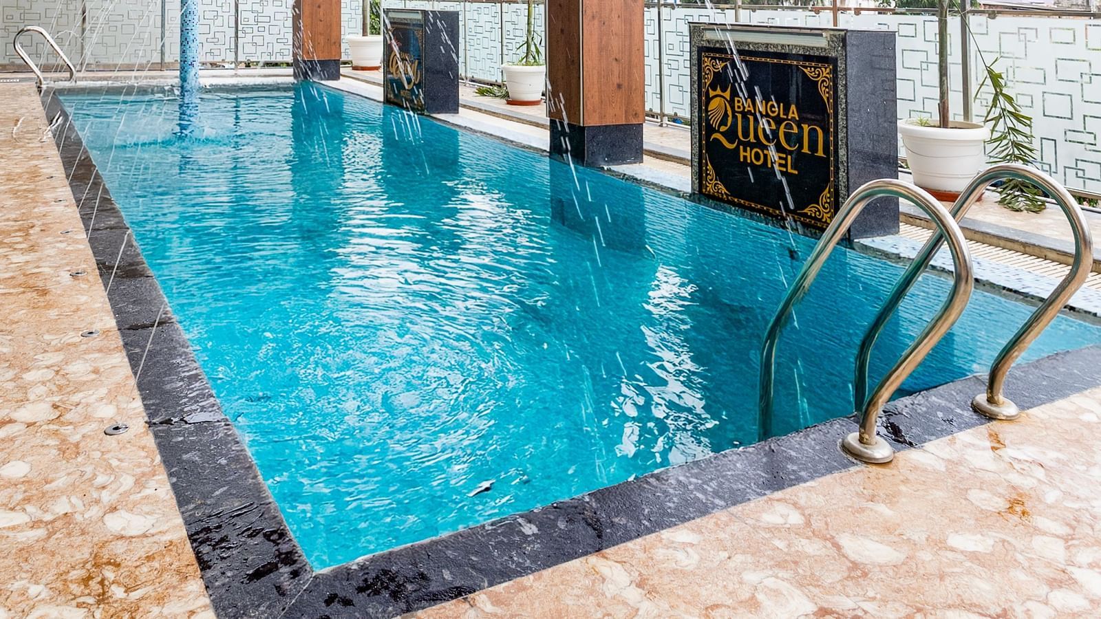 Swimming Pool (4)