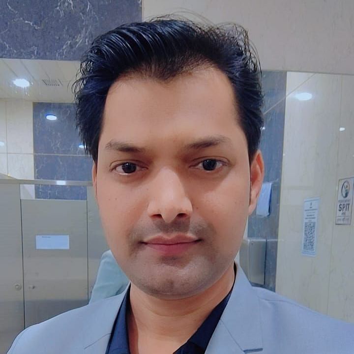 An image of Salman Shaikh, a Deputy Scretary of the Company - Kamats India