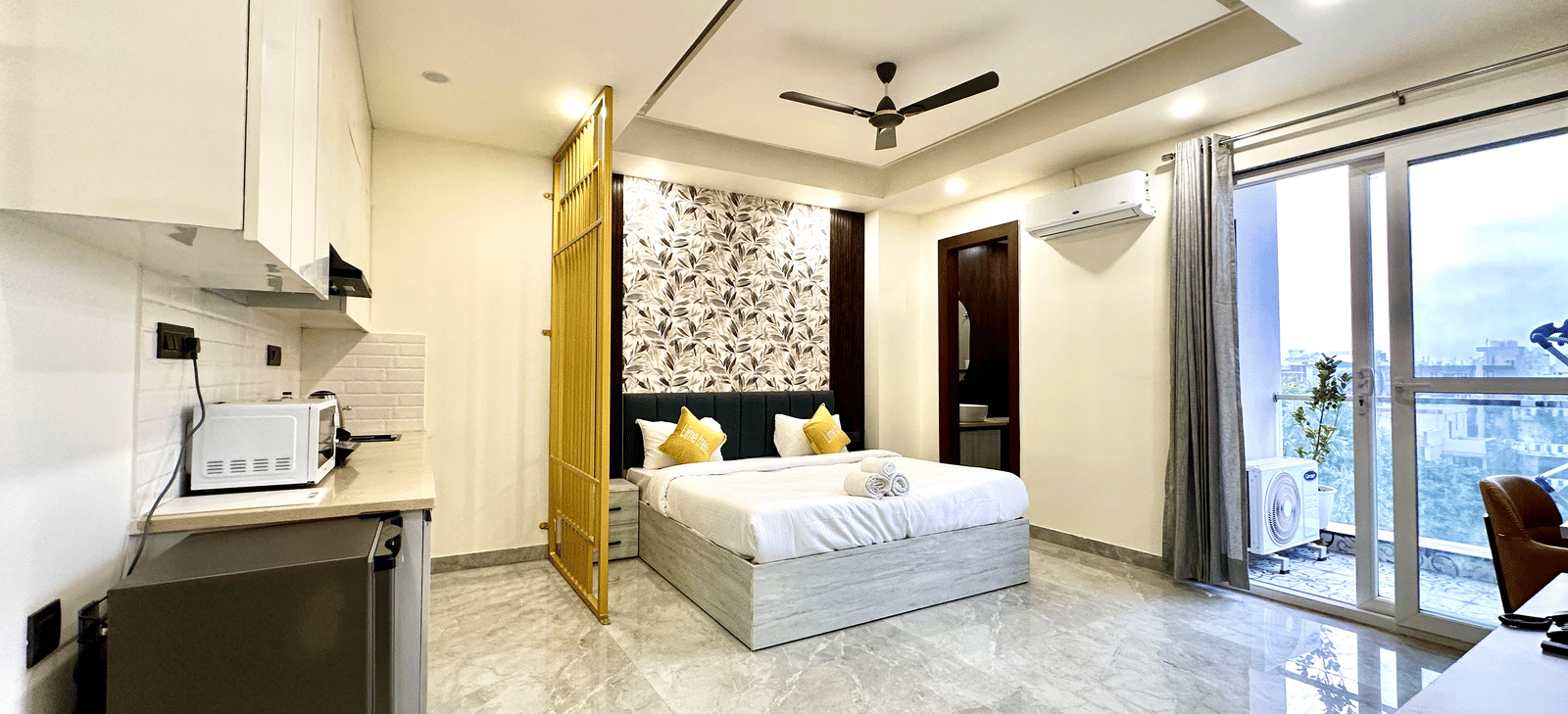 Street Studio Service apartment