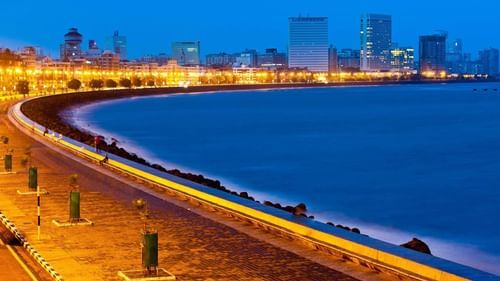 Queens Necklace, Hotel Marine Plaza Mumbai