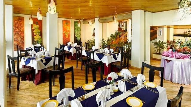 5 restaurant
