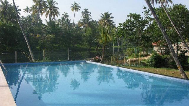 pool 6