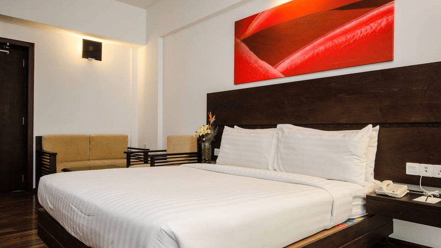 Springs Hotel & Spa, Bangalore Bengaluru Regency room Springs Hotel and Spa Bangalore