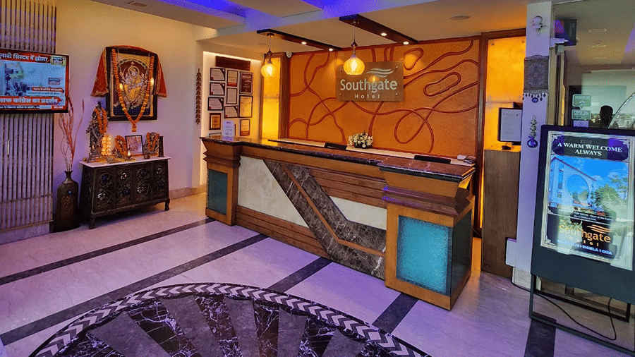 lobby
