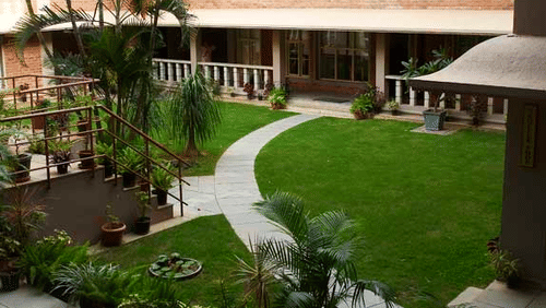 SAIACS CEO center Bangalore Hotel SAIACS CEO Centre Bangalore - Lawn view