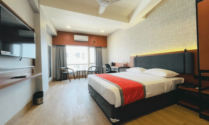 Super DLX Room