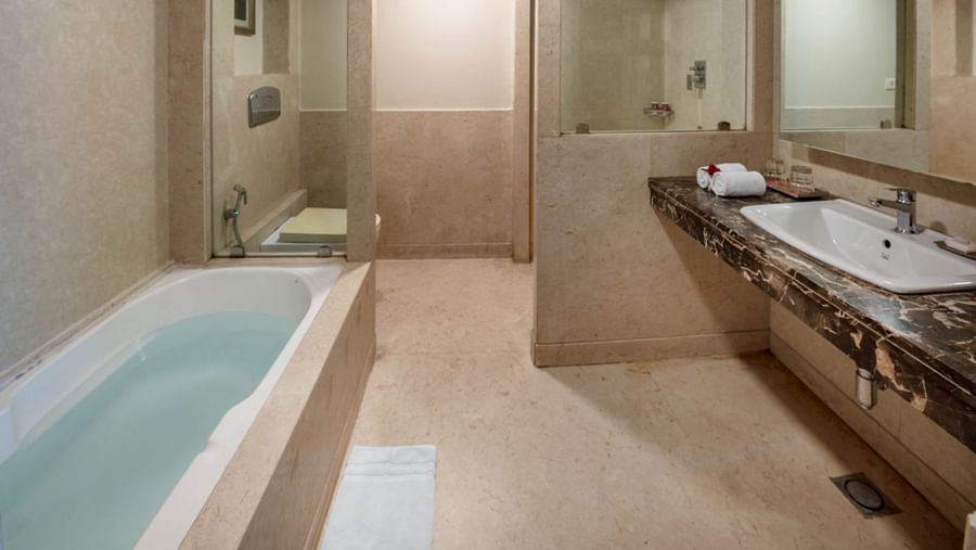 Bath Tub